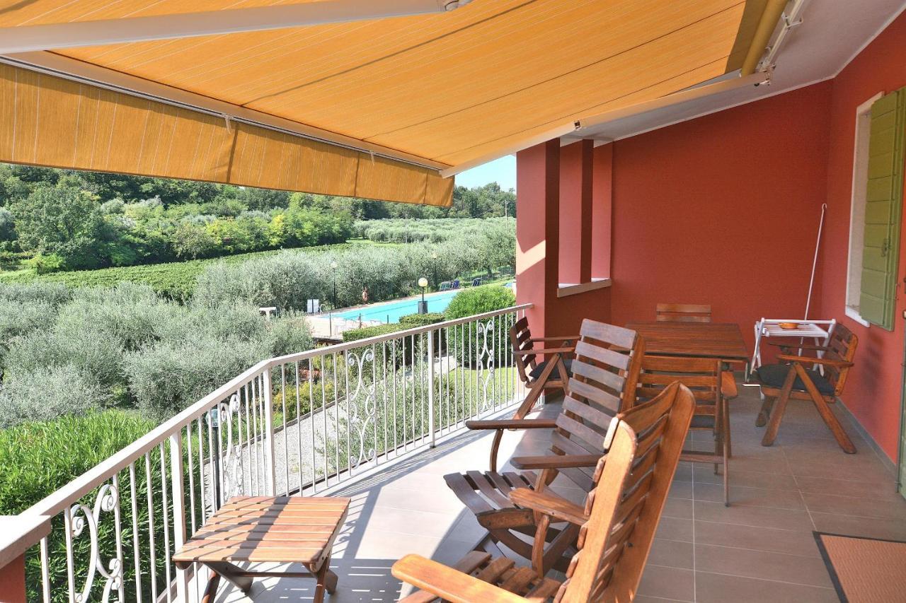 Apartment Joan Miro With Pool Bardolino Exterior photo